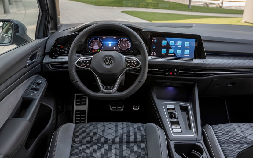 You Can Now Buy a Category A COE Volkswagen Golf R-Line!, photo 3
