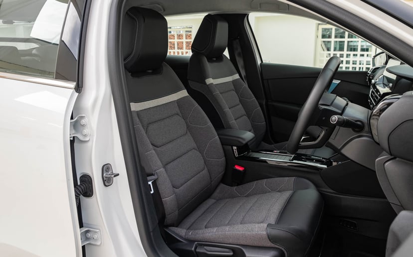 mReview: Citroën ë-C4 - Better in Electric Form, photo 8