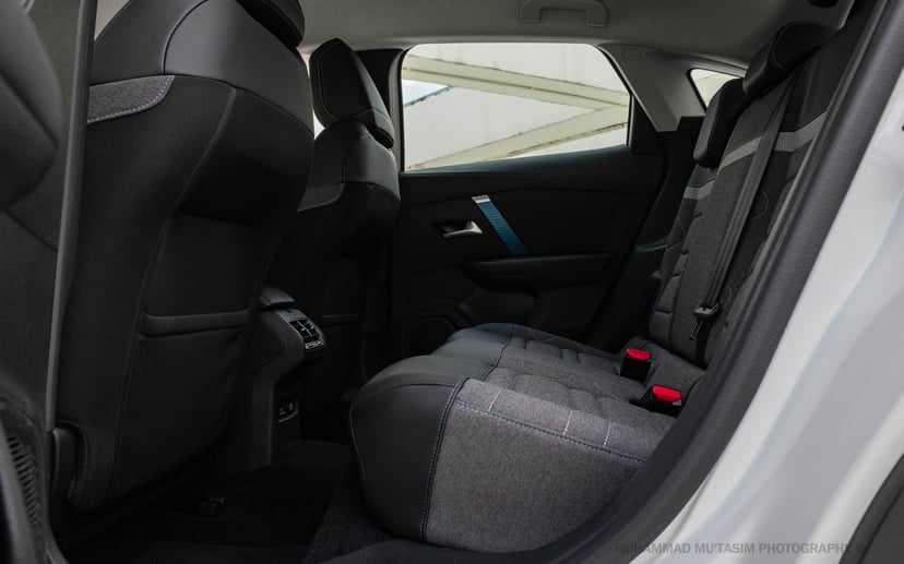 mReview: Citroën ë-C4 - Better in Electric Form, photo 13