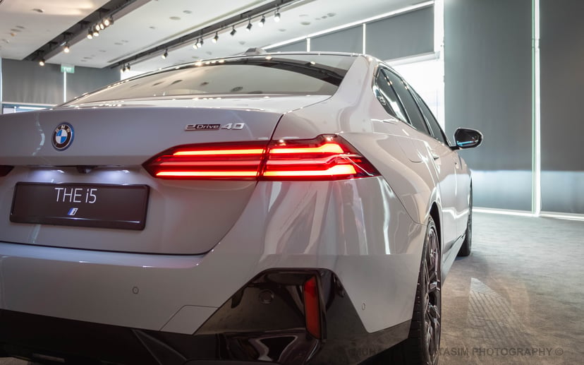 All-New BMW 5 Series Unveiled: Here's Everything You Need to Know!, photo 2