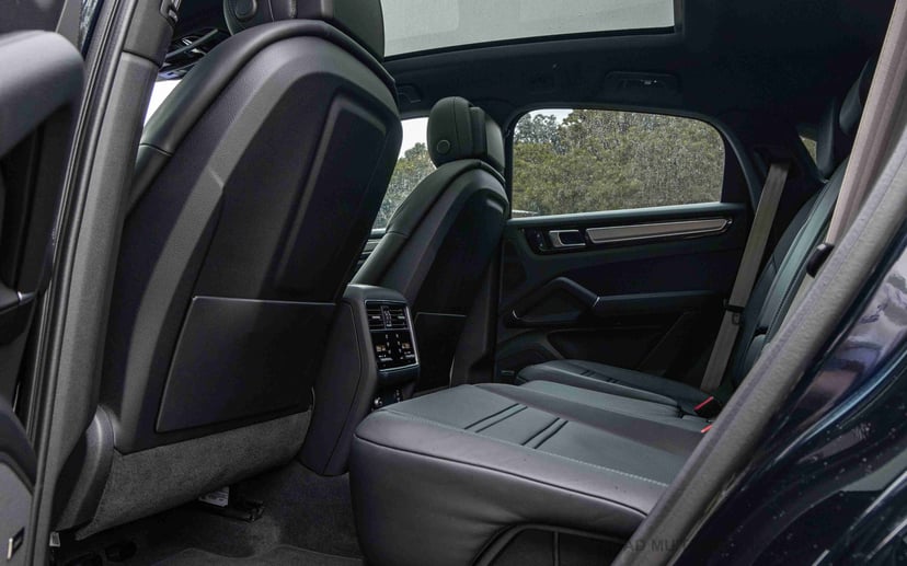 Editors%2 Fimages%2 F1697696130216 Cayenne+C 16