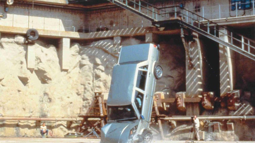 Volvo 760 '82 Flying Crash Test 5 Fotor