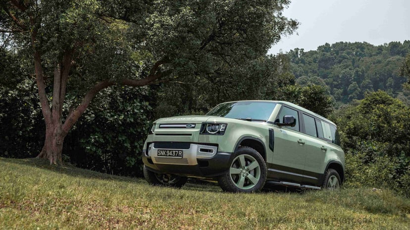 Editors%2 Fimages%2 F1699867518433 Land+Rover+110+75th+Anniversary+Limited+Edition Featured