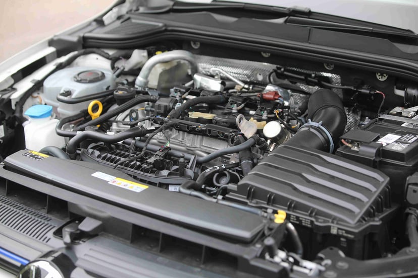 mReview: Volkswagen Golf R – The Hottest Of Hatches, photo 2