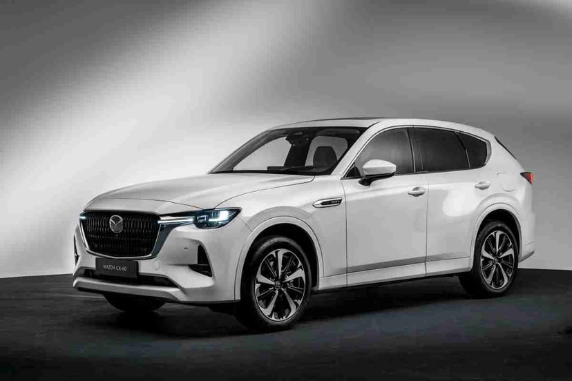 Editors%2 Fimages%2 F1704866946113 Mazda Cx 60+