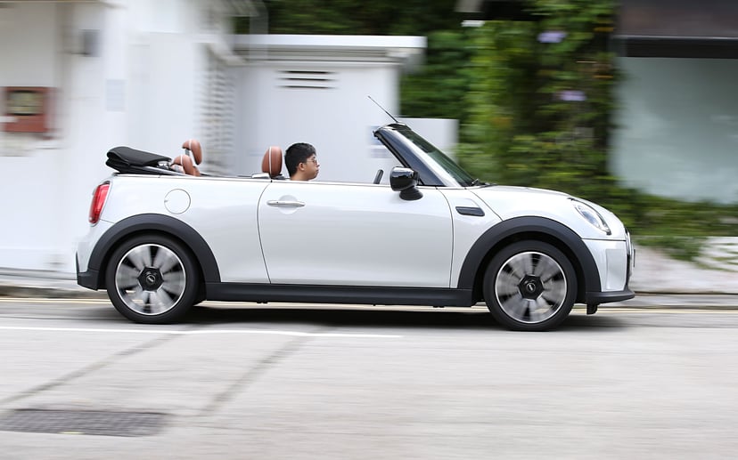 Mreview Mini Cooper Convertible A Designer Handbag With Wheels