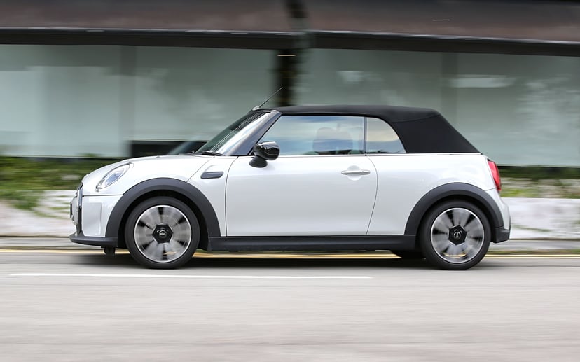mReview: MINI Cooper Convertible – A Designer Handbag With Wheels, photo 4