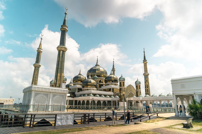 Off The Beaten Track | EP 4: Discovering the Beauty of Terengganu: Crystal Mosque and Beyond, photo 2