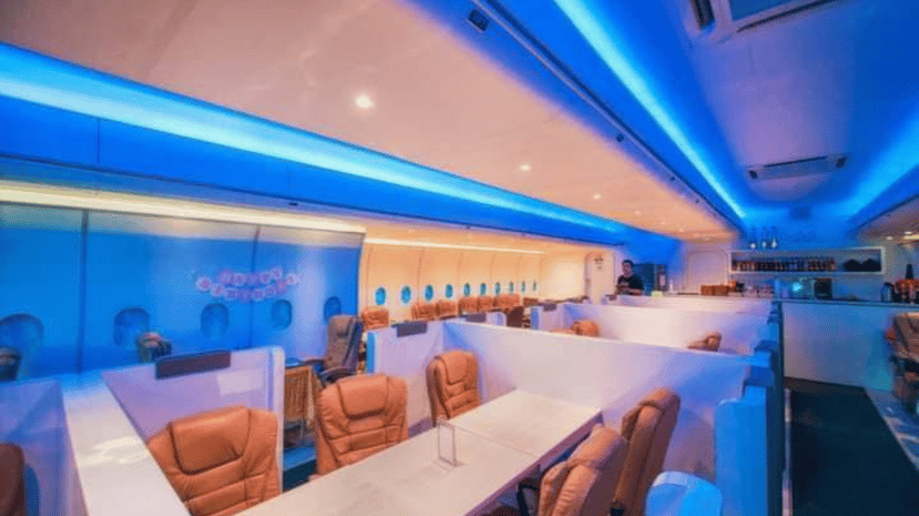 The Dreamliner Airways Cafe
