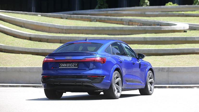 mReview: Audi SQ8 Sportback e-tron – More Power Solves All Problems, photo 3