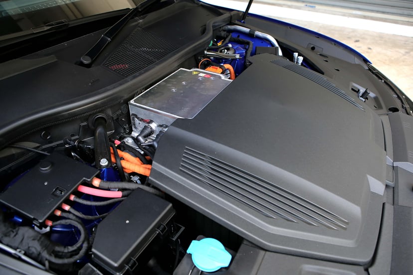 mReview: Audi SQ8 Sportback e-tron – More Power Solves All Problems, photo 4