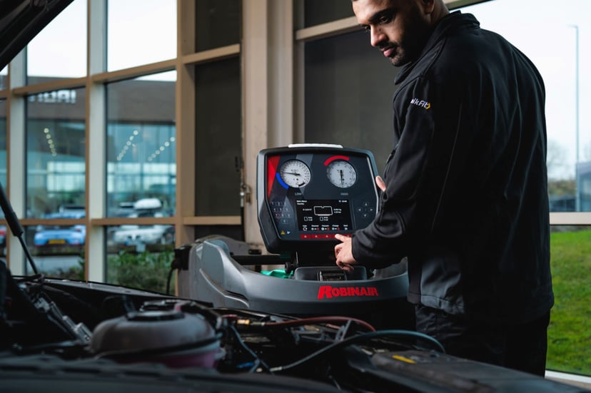 Why Your Car Air Con Is Blowing Hot Air Instead Of Cold Air