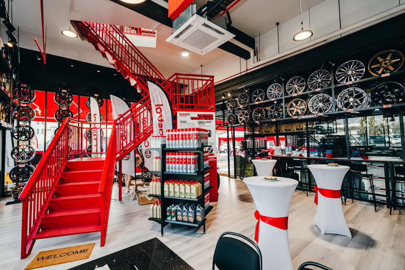 Stamford Tyres Opens First Overseas Flagship Outlet In Johor Bahru Malaysia