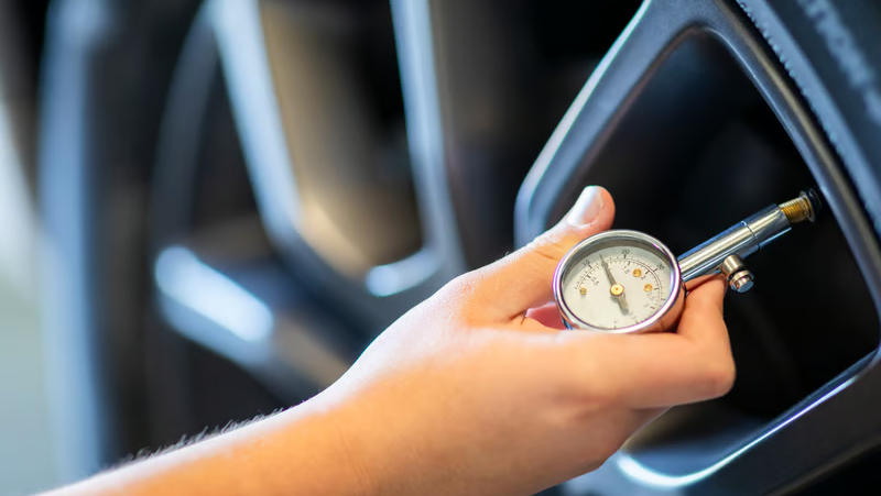 Sun Damage 4 tyre pressure monitor
