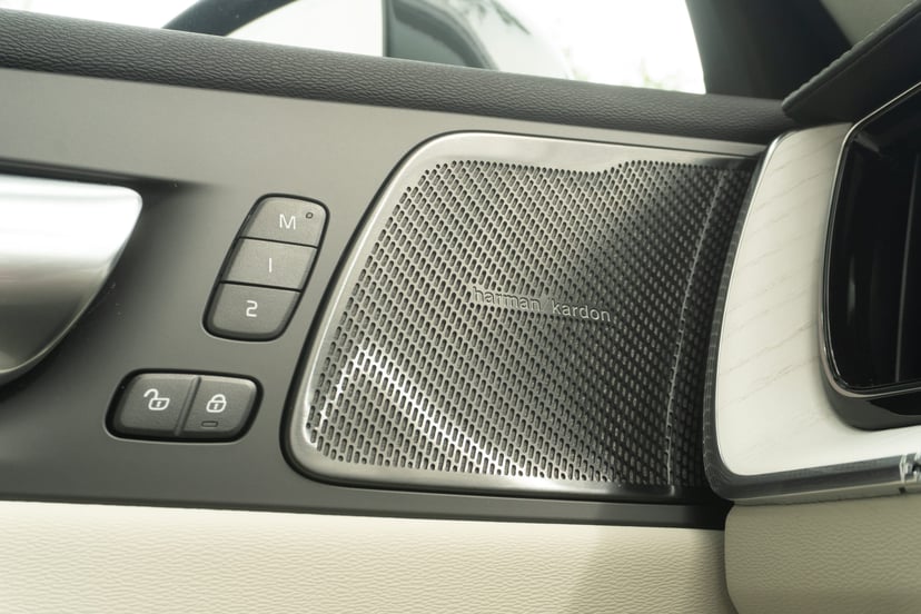 mReview: Volvo XC60 T8 PHEV – The Perfect Ingredient For A Swede Life, photo 8