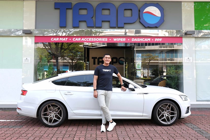 Fellow Motorist Tzong Lee