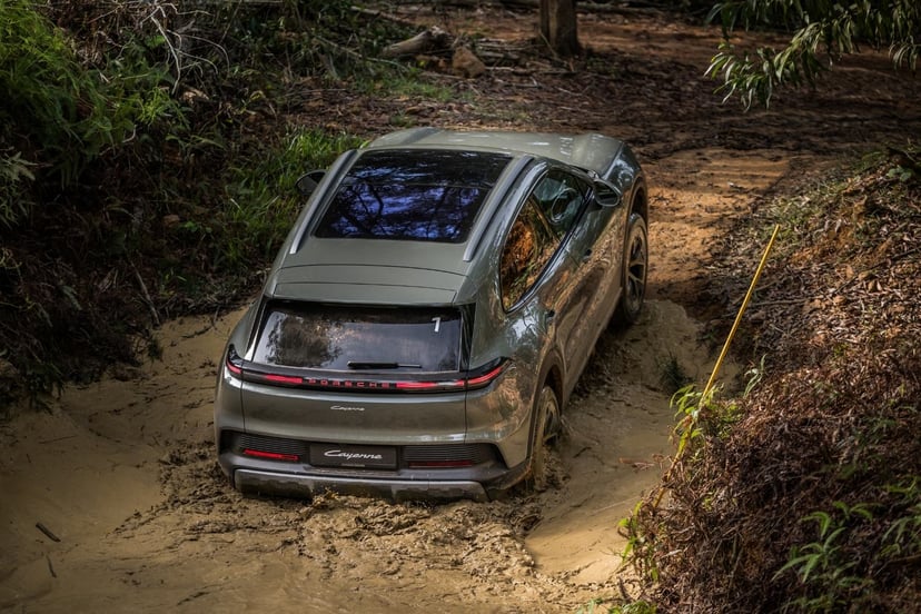 M Preview Porsche Cayanne Electric – A Magic Carpet Ride With 1,132 Hp8