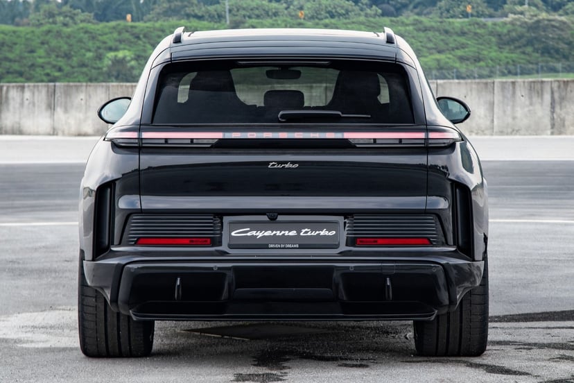 M Preview Porsche Cayanne Electric – A Magic Carpet Ride With 1,132 Hp6