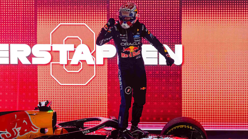 Editors%2 Fimages%2 F1791772060683 Verstappen+Finally+Conquers+Marina+Bay