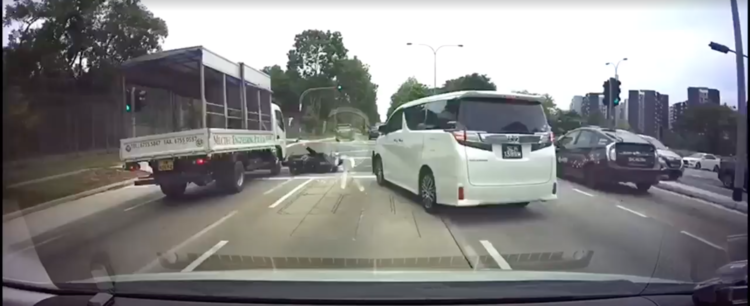 Motorist Singapore Inconsiderate Drivers Of The Week Episode 40