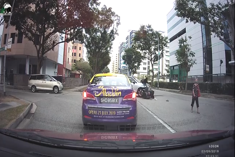 Motorist Inconsider Drivers Episode 47