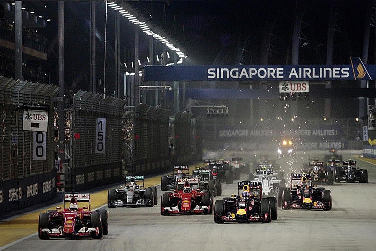 Motorist Road Closure F1 Grand Prix Night Race 2019