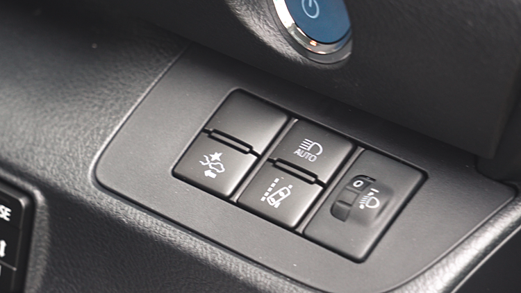 Motorist Mreview Toyota Sienta Hybrid Toyota Safety Sense July 2020