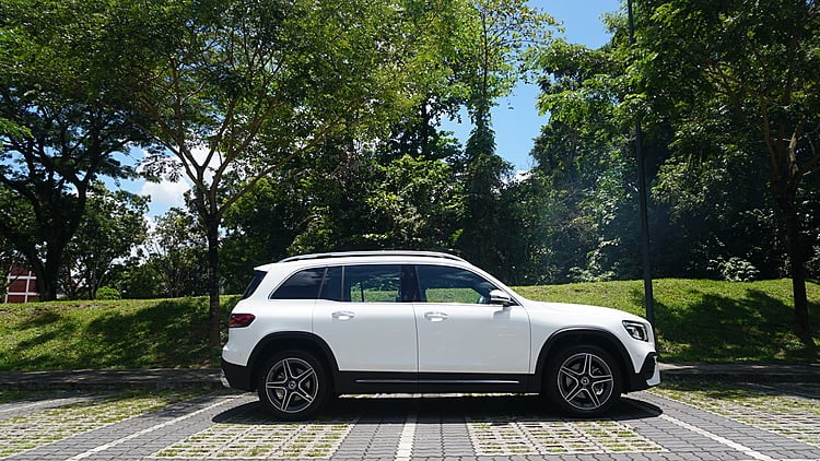 Motorist M Review Mercedes Benz Glb200 Whats In A Name Exterior Aug 2020