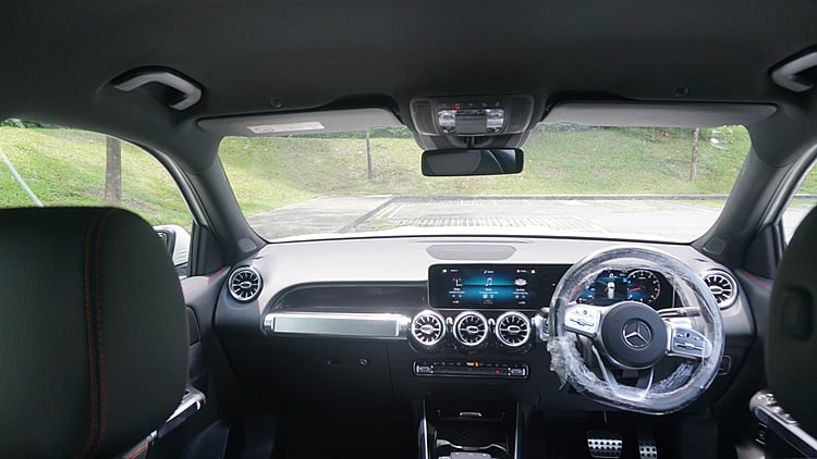 Motorist M Review Mercedes Benz Glb200 Whats In A Name Aug Mbux 2020