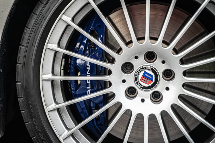Motorist M Review Bmw Alpina B5 Bi Turbo The Ultimate Gentleman S Express Wheels Nov 2020