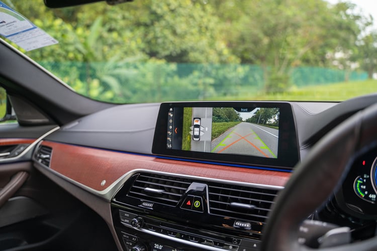Motorist M Review Bmw Alpina B5 Bi Turbo The Ultimate Gentleman S Express Walnut Wood Trim Nov 2020