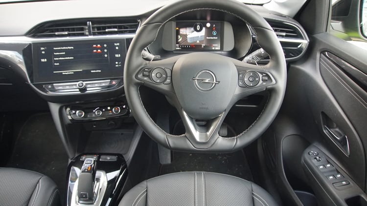 Motorist M Review 2020 Opel Corsa Key To The City Gps Dec 2020