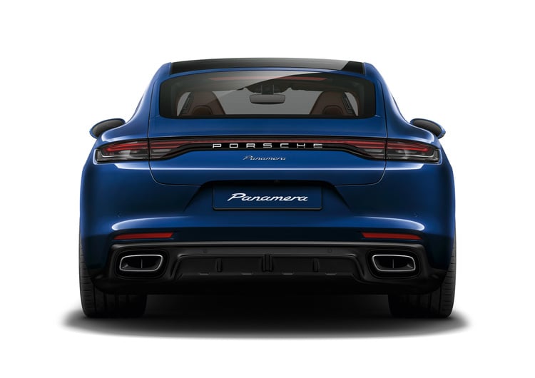 03 The New Panamera Features Revamped Light Strip And Two Newly Designed Led Tail Light