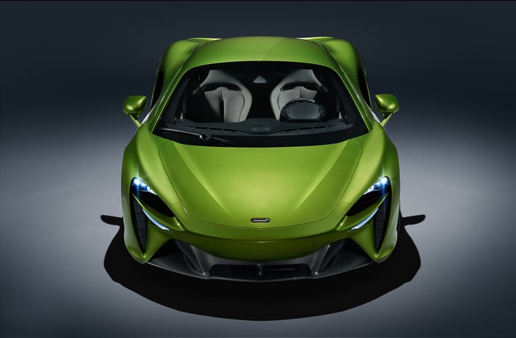 Mc Laren Artura Studio 3