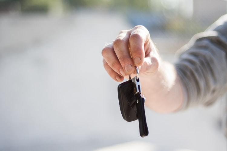 Car Trade In Vs Selling Which Is The Best Way 