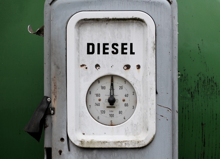 Diesel Cars And Taxis Won T Be Sold In Singapore From 2025 2