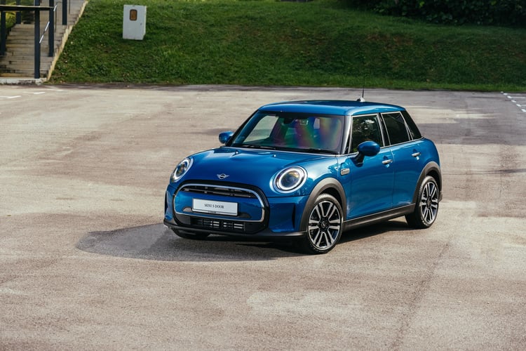 Mini One 5 Door  3 