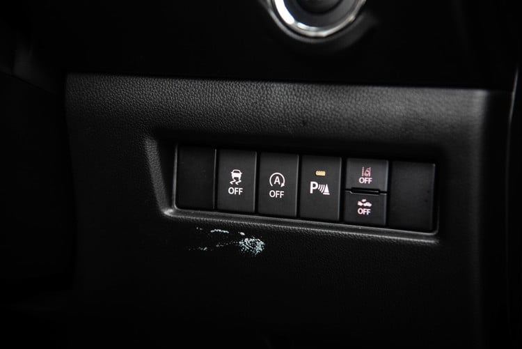 Motorist M Review Suzuki Swift 12 Mild Hybrid Less Power More Fun Safety June 2021