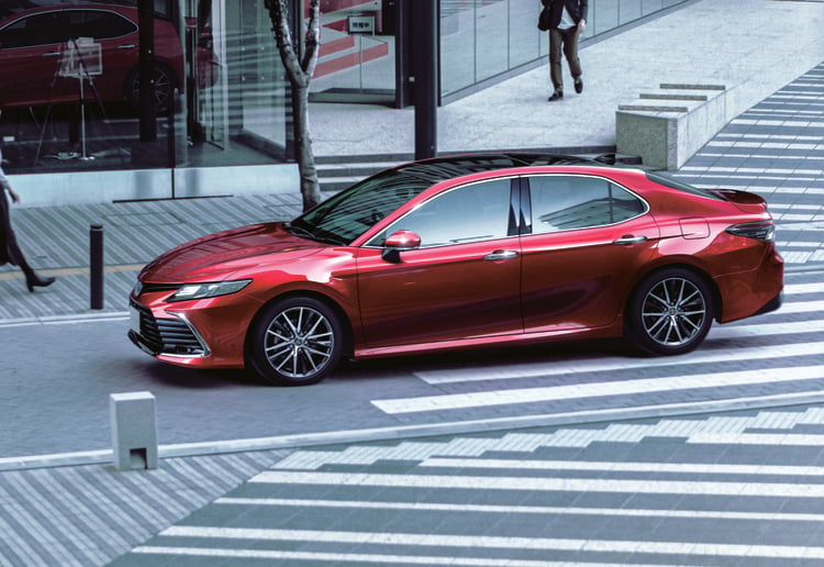 Motorist Borneo Motors Launches The Toyota Camry Hybrid Priced From S132888 Exterior July 2021