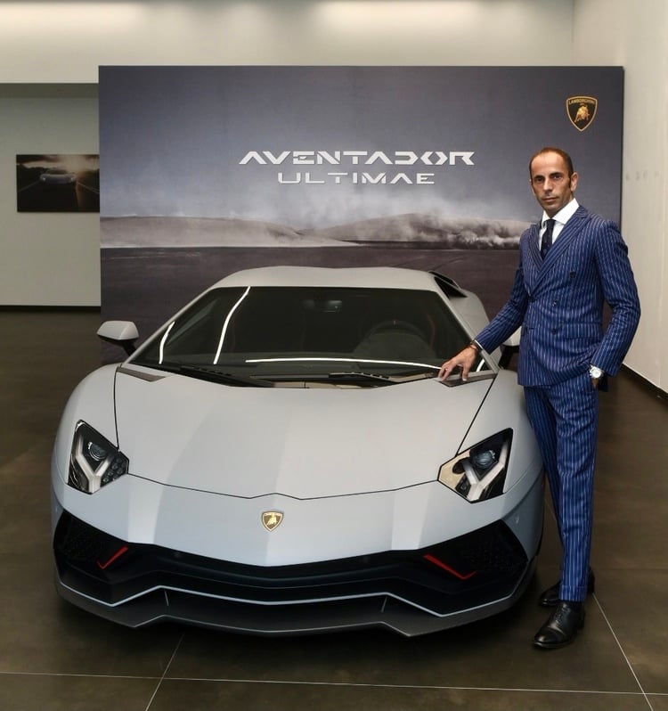 Lamborghini Singapore Unveils Its Last Aventador The Lp780 4 Ultimae1