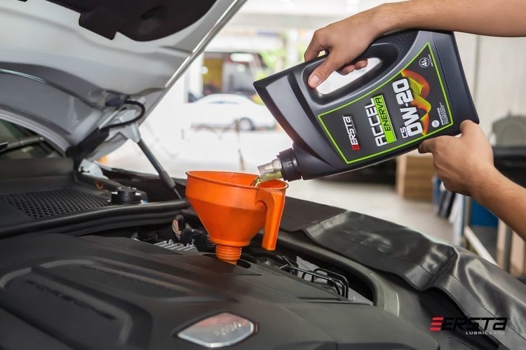 Motorist Engine Oil Start First Featured