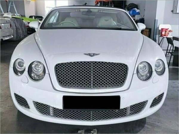 BENTLEY CONTINENTAL GTC 6.0 A