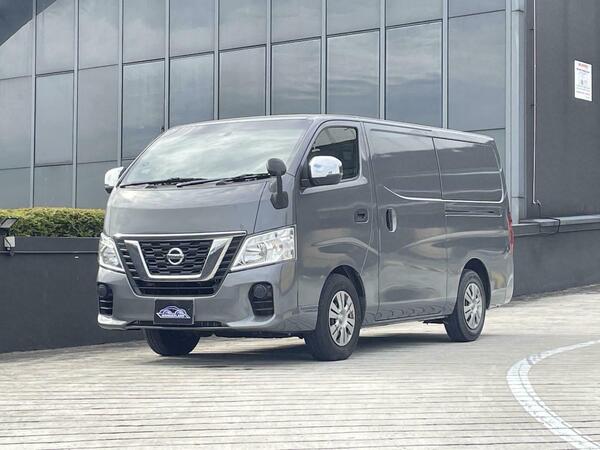 NISSAN NV350 URVAN PANEL VAN 5AT