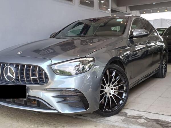 MERCEDES BENZ AMG E53 4M SEDAN