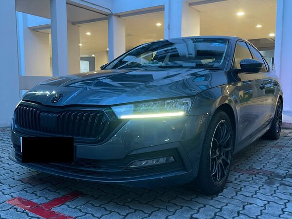 SKODA OCTAVIA AMBITION 1.5 TSI MHEV(A) VC