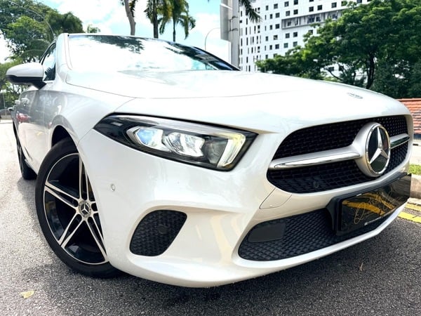 MERCEDES BENZ A180 SALOON PROGRESSIVE