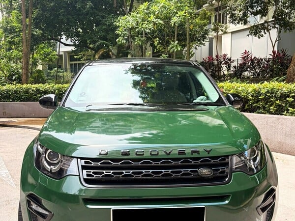 LAND ROVER LAND ROVER DISCOVERY SPORT 2.0A SE 7-SEATER SUNROOF