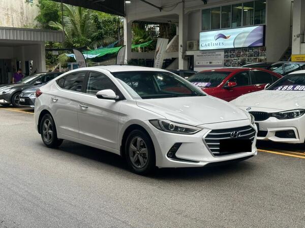 HYUNDAI ELANTRA AD 1.6 GLS AT