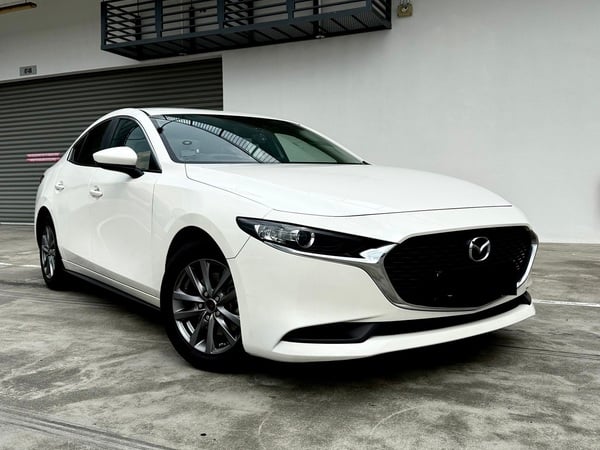 MAZDA 3 4DR 1.5 AT M-HYBRID CLASSIC I2