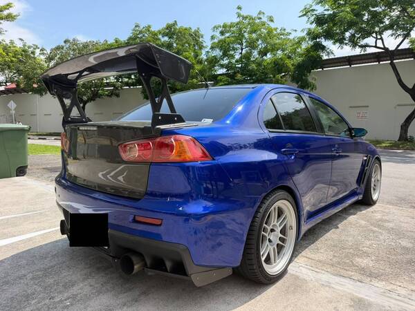 MITSUBISHI EVO 10 GSR 2.0 SST